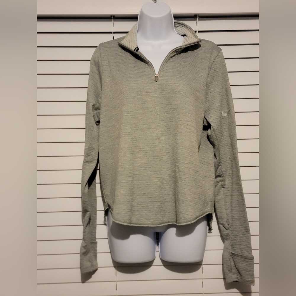 Nike Womens Thermal Running Top size M
